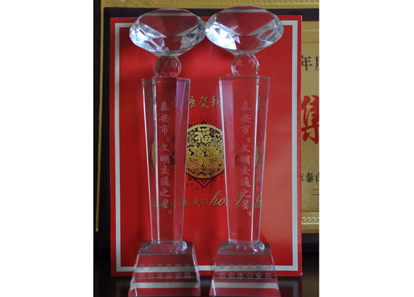 �c(di��n)���鿴Ԕ��(x��)��Ϣ<br>��(bi��o)�}��   ��x�Δ�(sh��)��1272